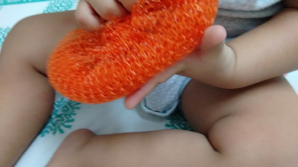 simple sensory play for babies