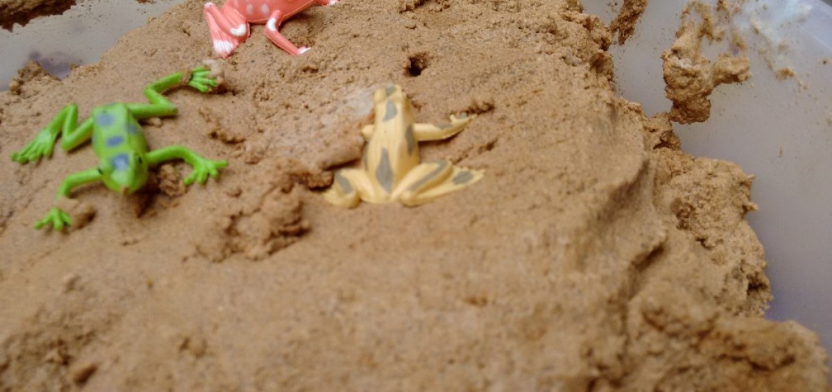 2 Ingredient DIY sensory foam sand